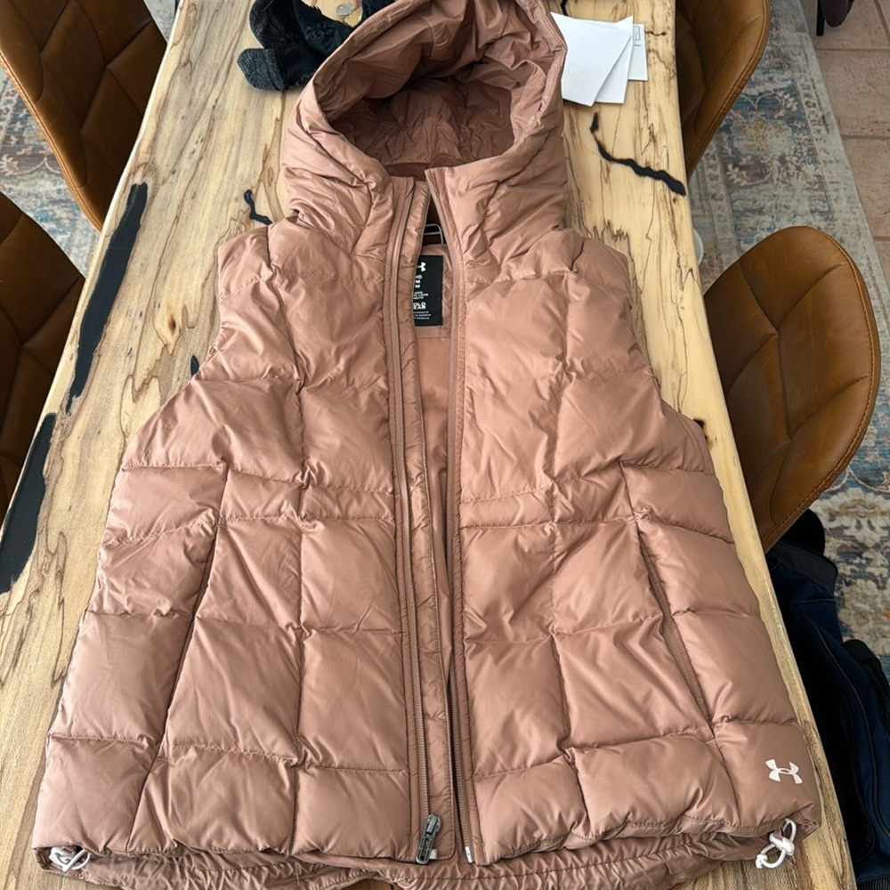 Underarmor puffer vest